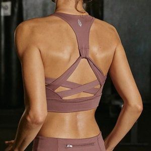 NWT-FREE PEOPLE MOVEMENT Lightning Synergy Top (M)